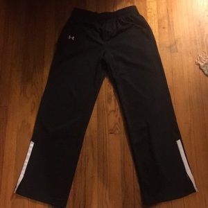 Black Medium Loose Under Armour Pant